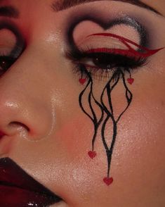 Black And Red Makeup, Maquillage Halloween Simple, Goth Eye Makeup, Holloween Makeup, Mekap Mata, Drag Make-up, Cute Eye Makeup