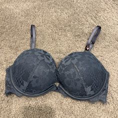 Brand New, Never Worn, 32d Dream Angels Lace Pushup Bra. Pushup Bra, American Flag Sweater, 32d Bra, Victoria Secret Body, Unlined Bra, Aesthetic Things, Full Coverage Bra, Pink Camo, Black Bra