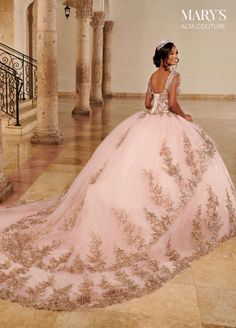 Quinceanera dresses 15 Dresses Quinceanera Pink And Gold, Pink Quinceanera Dresses Rose Gold, Pink And Gold Quinceanera Dress, Blue Charro Quinceanera Dresses, Quinceanera Dresses Rose Gold, Rose Gold Quince Dress, Moda 2000 Quinceanera Dresses, Quinceanera Dresses Blush