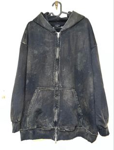 Tattered Clothes Aesthetic, Dirty Clothes Aesthetic, Worn Out Clothing, Apocalypse Outfit Women, Archive Clothing, Rags Clothing, Distressed Clothing, Ruined Clothes, Summer Grunge Outfits