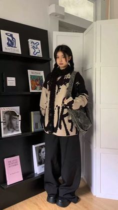 Winter Date Outfit Aesthetic, K Fashion Winter Outfits, Korean Aesthetic Outfits Winter, Aesthetic Uni Outfits, Acubi Cold Outfits, Asian Autumn Outfits, Korea Winter Outfit Korean Style, Xiaohongshu Winter Outfits, Cold Winter Outfits Aesthetic Korean