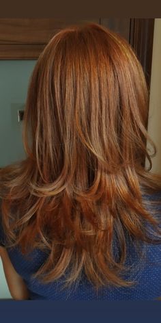 Long Layered Auburn Hair, Face Framing Layered Hair, Funky Hair Colors, Auburn Balayage, Shades Of Red Hair, Strawberry Blonde Hair Color, Light Auburn, Oval Face Hairstyles, Bangs With Medium Hair