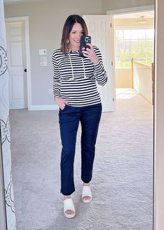 Nordstrom Try-Ons Jolynne Shane, Twill Shorts, Striped Hoodie, Flattering Dresses, Stretch Chinos, Comfortable Sandals, Linen Shorts, Navy Pants, Espadrilles Wedges