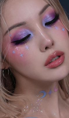 Pastel Pink And Purple Makeup, Pink New Years Makeup, Pony Effect Makeup, Makeup Look Colorful, My Little Pony Makeup, Pastel Pink Makeup, Pastel Makeup Looks, Pastel Eye Makeup, Pony Makeup