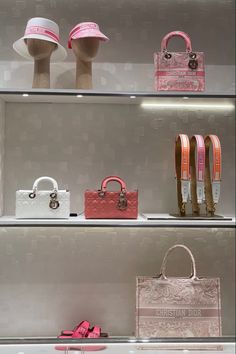 paris pink white aesthetic la gallérie lafayette Heads Reference, Cd Case, Shop Windows, Cd Cases, Baddie Tips, Bag Display, Boutique Interior, Store Displays