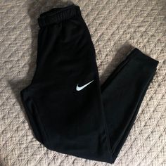 Black High Rise Nike Sweatpants, Size Small Tall. Sold Out Online. Light Weight Cotton Material. Tapered Leg. Has Front Pockets And A Hidden Drawstring Closure On The Inside Of The Waistband. Excellent Condition, Only Worn Once, Like New. Unisex. #Nike #Sweatpants #Smalltall #Long #Small Jordan Clothes, Nike Trackies, Black Nike Joggers, Real Christmas, Jordan Outfits, Nike Joggers, Nike Sweatpants, Black Joggers, Nike Pants