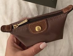 Longchamp Coin Purse, Accessory Inspo, Camila Morrone, Old Money Style, Old Money Aesthetic, New Energy, Private School, 가을 패션