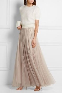 Winter Wedding Guest, Wedding Guest Outfit Winter, Aesthetic Hiking, Skirt Diy, Tulle Long Skirt, Shoes Hiking, Winter Wedding Guests, Spring Hiking, Skirt Tulle