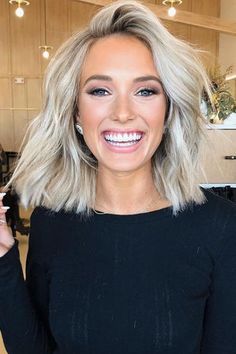 Blonde Hair Cuts Medium, Longbob Hair, New Hair Trends, Blonde Haircuts, Brown Blonde Hair, Short Blonde, Short Blonde Hair, Shoulder Length Hair, Blonde Hair Color