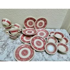 Vintage 1950s pink and white patterned Syracuse diner ware plates, bowls and cups. Set of sixteen includes 7 plates, 8 bowls, and 8 cups. Cups Set, Plates Bowls, Dinnerware Set, White Patterns, Vintage 1950s, Pink And White, Vintage Pink, Diner, Dinnerware