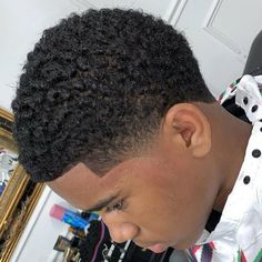 Short Haircuts Curly Hair, Afro Fade Haircut, Taper Fade Short Hair, Fade Haircut Curly Hair, Low Taper Fade Haircut, Taper Fade Curly Hair, Best Short Haircuts For Men, Men Fade Haircut Short