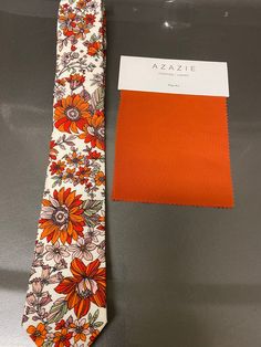 Paprika Sunflower Floral Orange Skinny Tie Ties Mens Neckties - Etsy Mens Handkerchief Ideas, Earthy Man, Mens Neckties, Floral Ties, Wedding Tux, Floral Necktie, Flower Tie, Orange Tie