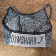 Gymshark Flex Grey Sports Bra With Pink Logo Back, Never Worn, Bought On Posh But Was The Wrong Color, Size S Neck Sport, Gray Sports Bra, Pink Logo, Sport Bra, Sports Bras, Women's Intimates, High Neck, Sports Bra, Bra