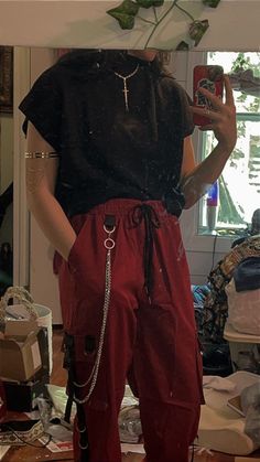 Alternative Boy Outfit, Red Grunge Outfit, Black Grunge Outfit, Grunge Outfits Men, Red Grunge, Red And Black Outfits, Black Outfit Men, Masc Outfits, Black Grunge