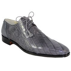 A blend of everlasting sophistication and unmatched style, these exotic oxfords in grey from Fennix are certainly a keeper. #Arrowsmithshoes Italian Wedding Shoes, Queen Chair, Alligator Dress Shoes, Gentlemen Style, Exotic Shoes, Kids Dress Shoes, Bold Shoes