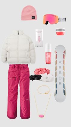 Preppy Snowboarding Outfit, Preppy Skiing Outfit, Preppy Ski Outfits, Snowboard Fits, Ski Ideas, Snowboard Aesthetic