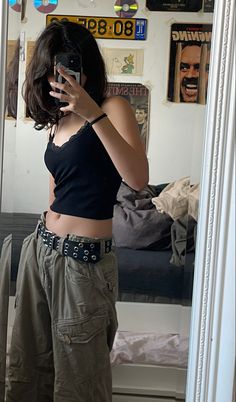 Black Grunge Outfit Aesthetic, Swaggy Outfits Women Summer, Summer Grunge Clothes, Dark Outfits Summer, Summer Clothes Grunge, Black Grunge Top For Summer, Fall Outfit Grunge, Fitted Grunge Style Tank Top For Summer, Alternative Outfits Summer