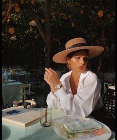 #spring #summer #style Foto Poses, Mode Vintage, Street Chic, Style Outfits, Street Styles, Summer Aesthetic