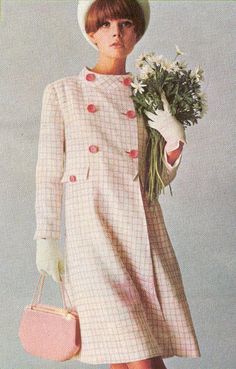 Julie Christie Sears Catalogue - 1960 & 1961 Vogue Sewing, 1962 McCalls' Magazine 1963 Butterick 1963 Vogue… Fashion 60s, Julie Christie, 1960s Dresses, 1960 Fashion, 60s 70s Fashion, Fashion 1960s, Fashion 90s, Sixties Fashion, Vogue Covers