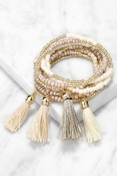 Ideas Regalo, Tassel Bracelet, Bracelet Designs, Handmade Bracelets, Bracelet Set, Jewelry Inspiration