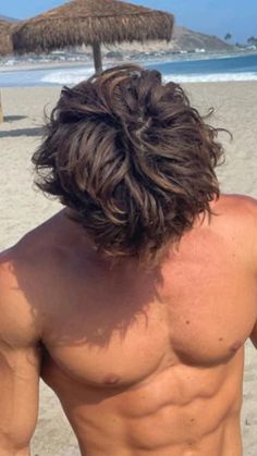 Men Brown Curly Hair, Beach Waves Men Hair, Surfer Hair Tutorial, Guys Wavy Haircut, Sufer Hair Guy, Medium Hair Men Straight, Blond Curls Men, Black Hair Brown Highlights Men, Men With Light Brown Hair