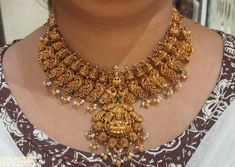 Pachalu Necklace Gold, Luxury Chandbali Temple Necklace With 17 Jewels, Necklace Online Kameswari Jewellers, Mango Haram Designs With Grams, 40 Grams Gold Haram Designs, Necklace Designs Gold Indian, Gold Haram Designs, Antique Necklace Gold, Mango Necklace