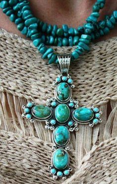 Chunky Turquoise Jewelry, Diamond Cowgirl, Cowgirl Turquoise, Cross Pendent, Turquoise Necklaces, Estilo Hippie