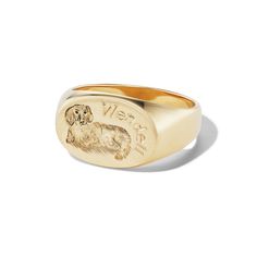 Oval Signet with Hand Engraved Pet - Fewer Finer Oval Signet Ring, Family Jewels, Dope Jewelry, Funky Jewelry, Jewelry Lookbook, Put A Ring On It, One Image, Jewelry Inspo, Dream Jewelry