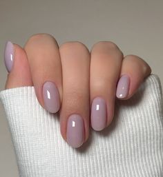 Short Nails Light Purple, Need Nails, Oval Nail Color Ideas, Clear Lavender Nails, Lavender Milk Nails, Soft Lavender Nails, Short Glazed Nails, Lila Nails Lavender, Lilac Almond Acrylic Nails