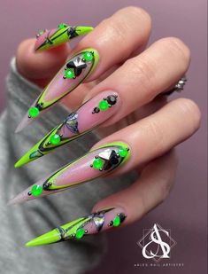 #nails #nailart #ideas #instagram #inspiration #design #1 #halloween #crochet #recipe #fashion NINEFROGS Nailart Ideas, Green Products, Gel Nail Extensions, Nail Polish Kits, Foil Nails, Fabulous Fall, Dip Powder Nails, Gel Liner, Beautiful Nail Designs