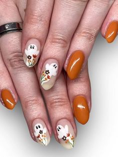 Are you looking for cute fall nails that you can recreate in the salon? If so, you need to see this post!  #fallnails #autumnnails #nailart #naildesigns #nailinspiration #nailsofinstagram #nailsoftheday #nailswag #nailgoals #nailtrends #nailfashion #nailaddict #naillove #nailstagram #nailspiration #nailsonfleek #nailstyle #nailpolish #nailobsessed #nailcommunity #nailjunkie #nailenvy #nailgamestrong #nailsonpoint #nailsofig #nailsoftheweek #nailsofthefall #nailsofautumn #nailsofseason #nailsofth September Nails Designs Fall, Spooky Nail Art Short, Fall Nails Girly, Fun Fall Nail Art, Unique Fall Nail Designs, Neutral Abstract Nails, Summer To Fall Nails, Cute Halloween Nails Short, Late Summer Early Fall Nails