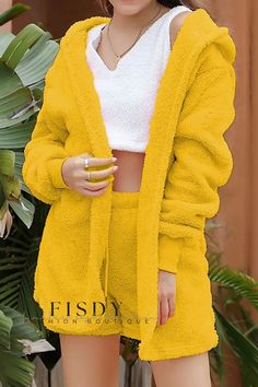 Fisdy - Conjunto de ropa de dormir rosa con cordón ajustable (tres piezas) Lounge Set Outfit, Yellow Lounge, Womens Matching Sets, Lounge Outfit, Cardigan Crop Top, Short Cardigan, Three Piece Suit, Crop Top And Shorts, Tracksuit Set