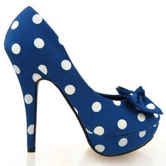 Style Année 20, Polka Dot Party, High Heels Boots, Gorgeous Shoes, Platform High Heels, Hot Shoes, Pretty Shoes