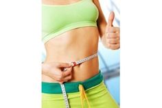 Pour perdre efficacement des graisses, il faut limiter l'intensité de l'effort et contrôler son alimentation Healthy Diet Smoothies, Diet Vegetarian, Fat Loss Diet, Losing 10 Pounds, Diet Pills, Reduce Weight, Fat Fast, Smoothie Diet, Look At You