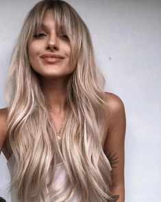 Long Blonde Hair Cuts, Peinados Fáciles Para Cabello Corto, Happy Bday, Hair And Beauty Salon