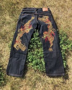 Dragon Art Tattoo, Evisu Jeans Outfit, Evisu Pants, Japanese Dragon Art, Dragon Pants, Dragon Jeans, Traditional Japanese Dragon, Japanese Jeans, Tattoo Embroidery