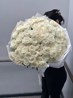 bouquet-of-premium-garden-roses-black-orchid-flowers - Black Orchid Flowers White Garden Roses, 25 Aesthetic, Happy Birthday Bouquet, 100 Roses, Luxury Bouquet, White Rose Bouquet, Birthday Bouquet, Flower Subscription, White Garden