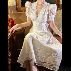 Nwot Very Pretty White Dress Similar To Size 4-6 White Fantasy Dress, Victorian White Dress, White Victorian Dress, Pretty White Dress, 1920s Fashion Women, Pretty White Dresses, 40s Dress, White Vintage Dress, White Victorian