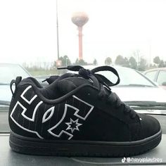 Dc Sneakers Outfit, Big Laces Shoes, Dc Shoes Y2k, Black Dc Shoes Outfit, Dc Shoes White, Shoes I Want, Dcs Shoes, Dc Shoes Aesthetic, Dc Shoes Outfit