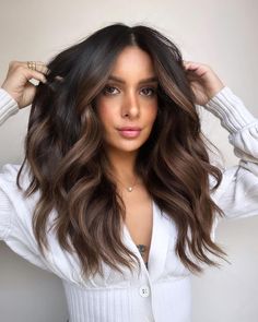 Dark Brown Hair Color Ideas, Brown Hair Color Ideas, Brown Hair Inspo, Money Piece, Brown Hair Color, Dark Brown Hair Color