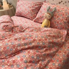 47188613103915|47188613169451|47188613234987|47188613267755 Flower Duvet Cover, Kids Comforters, Flower Duvet, Flower Bedding, Queen Size Quilt, Twin Bed Sets, Home Bedding, Quilted Duvet, Flat Bed