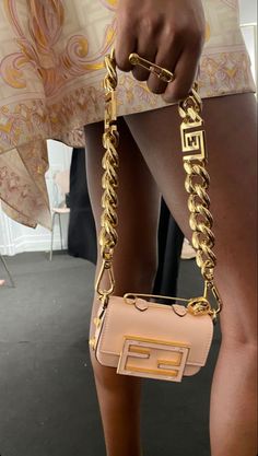 Fendi Aesthetic, Versace Bag, Angel Energy, Luxury Bags Collection, Aesthetic Bags, Bag Obsession, Luxury Purses