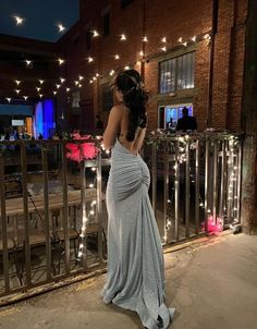 16 Birthday Dresses, Ugly Prom Dresses, Prom Dress Classy, Custom Prom Dresses, Prom Dresses Custom, Satin Sleeves, Prom Dress Mermaid, Dress Sparkle, Cute Formal Dresses