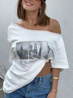 Moon Jelly, Nyc Print, Downtown Outfits, Clean Cotton, Fit Ideas, Boutique Tops, Fashion Board, Mode Inspo, Fashion Fits