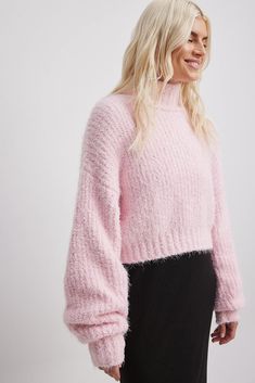 Fluffy Knitted Turtleneck Sweater Pink | NA-KD Light Pink Sweater, Knitted Turtleneck, Pull Rose, Fluffy Sweater, Turtle Neck Jumper, Wool Jumper, Extra Long Sleeves, Fuzzy Sweater, Future Fashion