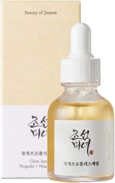 -Brightens dark spots, dull skin tone -Evens out skin texture -Made with natural ingredients -Artificial colouring free -Free from parabens -Item volume: 30.0 milliliters; Item weight: 80.0 grams Propolis Toner, Beauty Of Joseon Glow Serum, Joseon Glow Serum, Honey Brand, Treating Hyperpigmentation, Korean Beauty Secrets, Acne Problem, Glow Serum