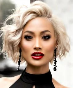 (Visita il nostro sito templedusavoir.org) Short Shaggy Haircuts, Shaggy Bob, Short Bob Haircuts, Penteado Cabelo Curto, Casual Hairstyles, Blonde Bobs, Trending Hairstyles, Red Lipstick, Short Bob Hairstyles