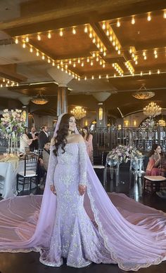 Gharara Lilac, Walima Outfit, Walima Dresses, Bridal Clothes, Pakistani Brides, Hijabi Brides, Hindi Font, Arabic Makeup