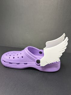 🕊️ Wing Attachments: This set includes a left wing and a right wing, featuring two Angel wings. (Shoes not included in the set) 🛠️ Simple Installation: Easily attachable to the outside of your shoes. The wings come with buckles on their inner side, allowing effortless connection to any classic pair of shoes. 🌟 Higher Quality: Crafted from premium plastic material, these attachments ensure safety, non-toxicity, durability, and washability. They are designed to withstand wear and tear. 👟 Lovel Wings Shoes, Wing Shoes, Unique Gifts For Him, Fancy Gifts, Left Wing, Right Wing, Walking By