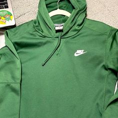 Brand New Nike Hoodie. No Tags, Never Been Worn. Deep Forest Green Color Very Comfortable. Size Small. Sweaters Nike, Maroon Nike, Nike Sportswear Women, Deep Forest Green, Nike Sweaters, Nike Fleece, Forest Green Color, Nike Workout, Nike Sweater